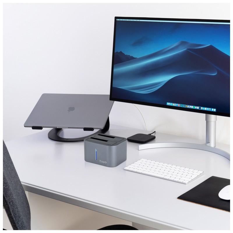 Foto real da estação de ancoragem de disco rígido TooQ TQDS-805G