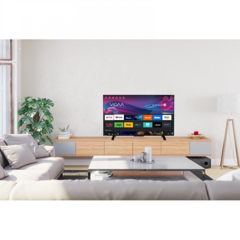 Toshiba 40QV2F63DG sobre mueble te tv