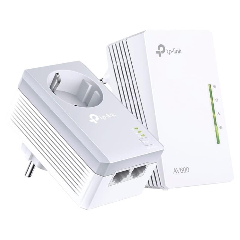 Slide https://ppoweb-pro.azurewebsites.net/cdnassets/tp-link_tl-wpa4226kit_kit_plc_extensor_powerline_wifi_av600_002_ad_l.jpg
