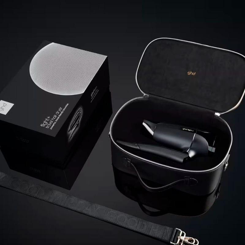 GHD TRAVEL HAIRDRYER + GIFT SET - Sèche-cheveux photo à l'intérieur de l'étui et de la boîte