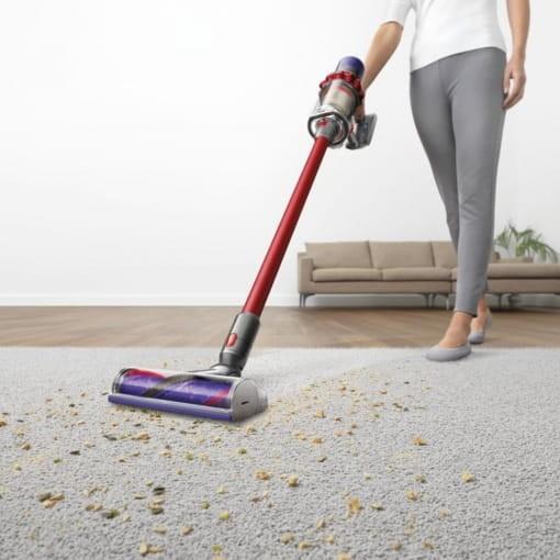 Dyson V10 Origin Red - aspirador sem saco/sem fio imagem limpeza de superfícies de alcatifa