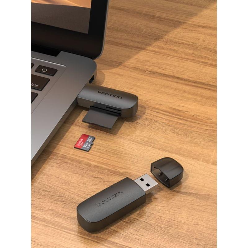 Lector de Tarjetas Externo Vention CLFB0/ USB 3.0 conectado a un ordenador portátil