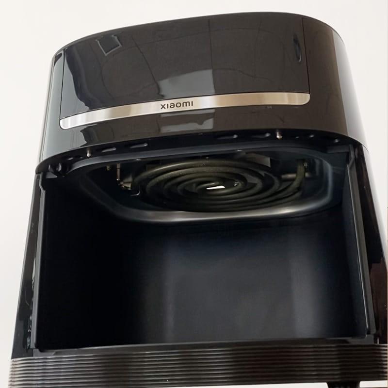 Freidora de aire Xiaomi Air Fryer 6L foto real del interior de la freidora