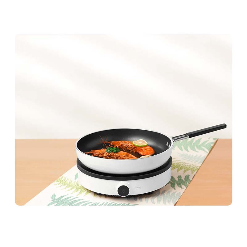 Vue de face de la plaque à induction portable Xiaomi Induction Cooker Lite