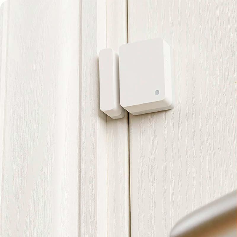 Xiaomi Mi Smart Home Sensor de Puerta y Ventana 2 en puerta principal
