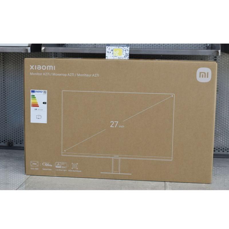 Foto real de la caja del Xiaomi Mi Monitor A27i 27 Negro