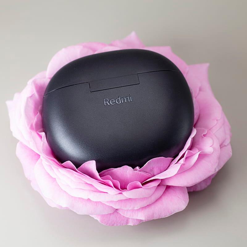 Auriculares Bluetooth Xiaomi Redmi Buds 4 Active Negro foto real con la caja cerrada