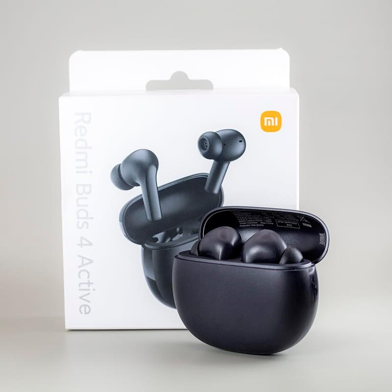 Auriculares Bluetooth Xiaomi Redmi Buds 4 Active Negro foto real contenido de la caja