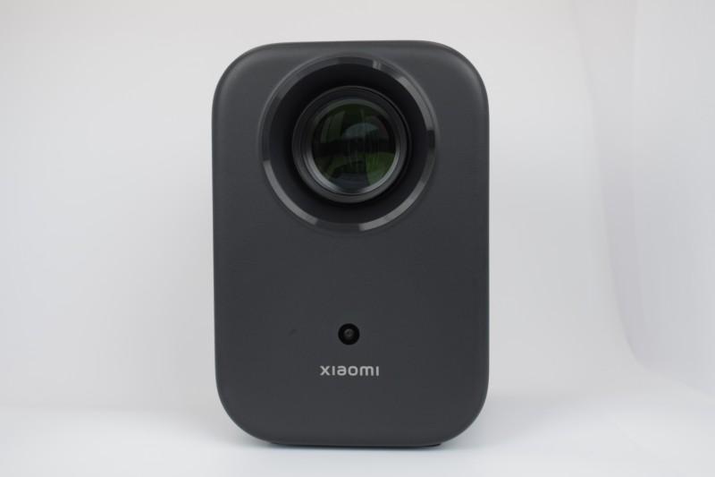 Photo réelle de face du Xiaomi Smart Projector L1 FHD 2GB/16GB Google TV - Projecteur