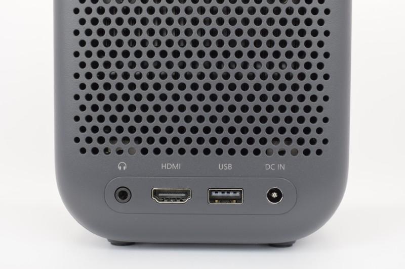 Détail photo réel des connexions du Xiaomi Smart Projector L1 FHD 2GB/16GB Google TV - Projecteur