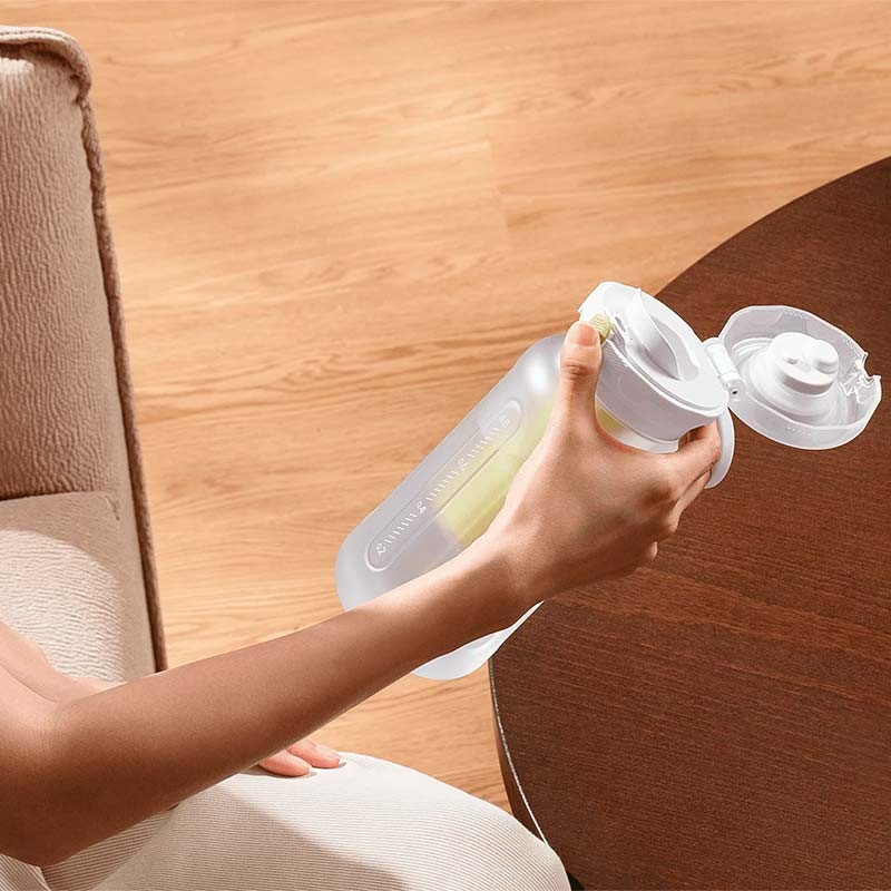 Xiaomi Sport Water Bottle - apertura con una pulsación