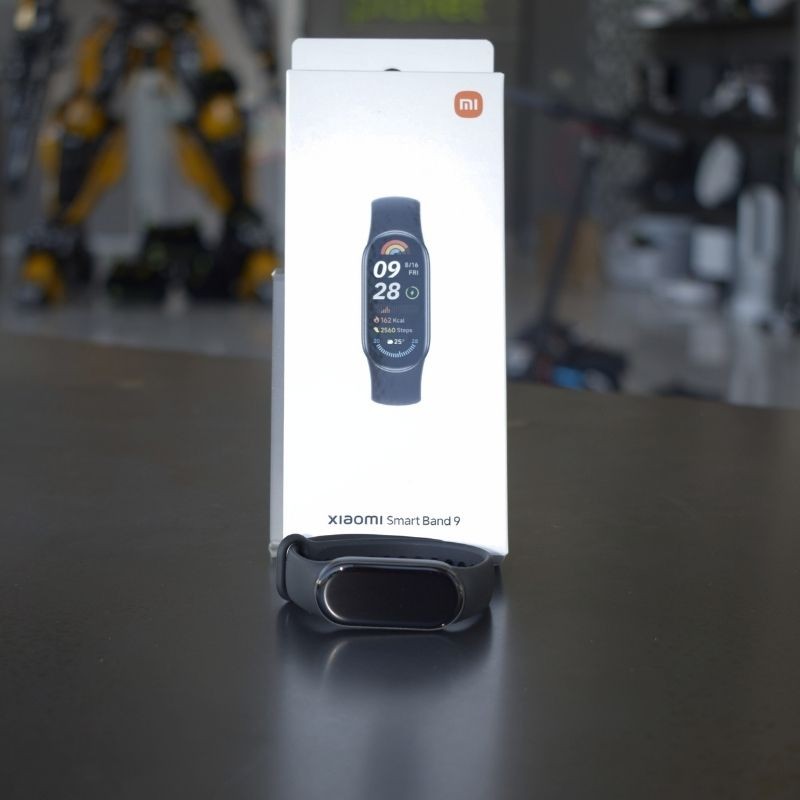 Foto frontal real com a sua caixa da Xiaomi Mi Smart Band 9 Preta - Pulseira de Atividade